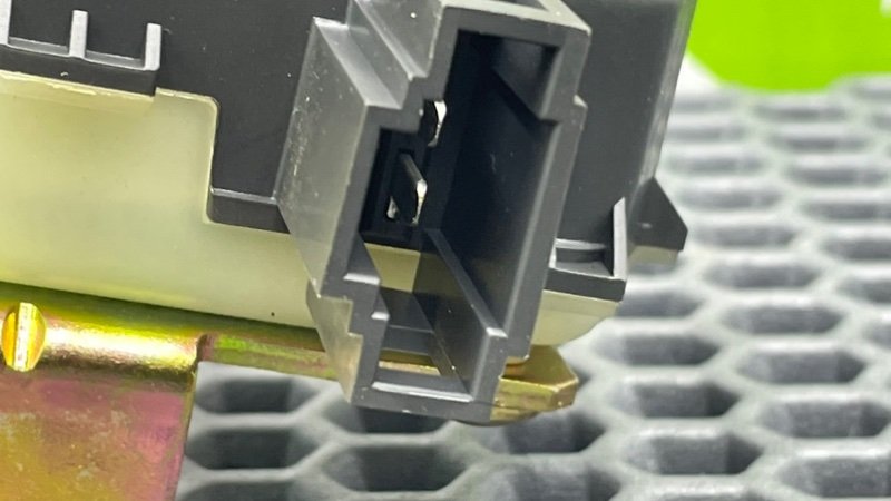 Замок стекла багажника, 1400 рублей, Калининград