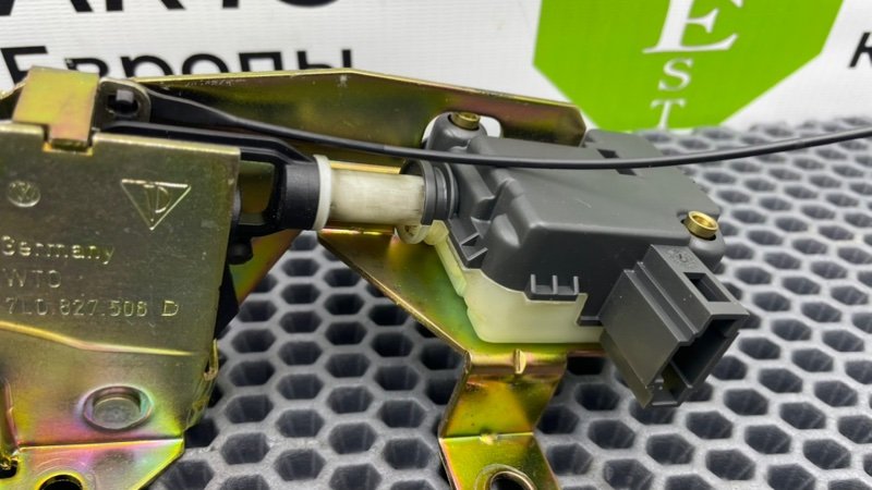 Замок стекла багажника, 1400 рублей, Калининград