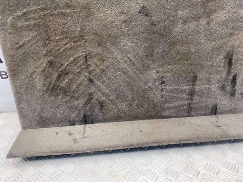 Пол багажника, 1000 рублей, Калининград