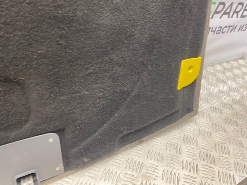 Пол багажника, 1000 рублей, Калининград