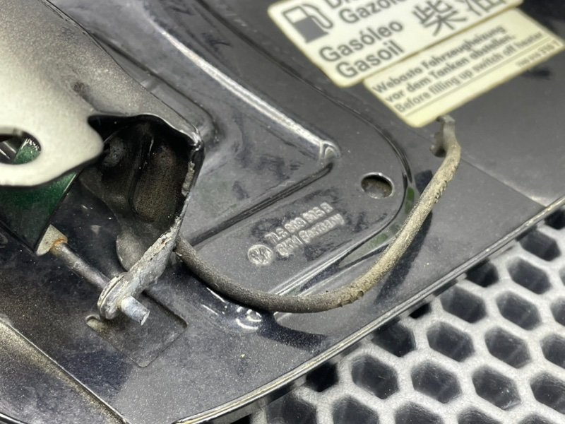 Лючок бензобака, 1000 рублей, Калининград