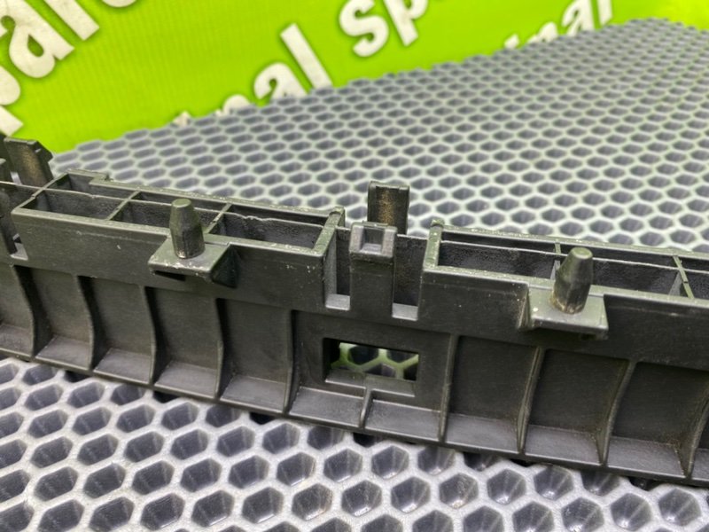 Кронштейн, 700 рублей, Калининград