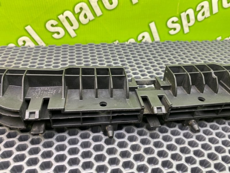 Кронштейн, 700 рублей, Калининград