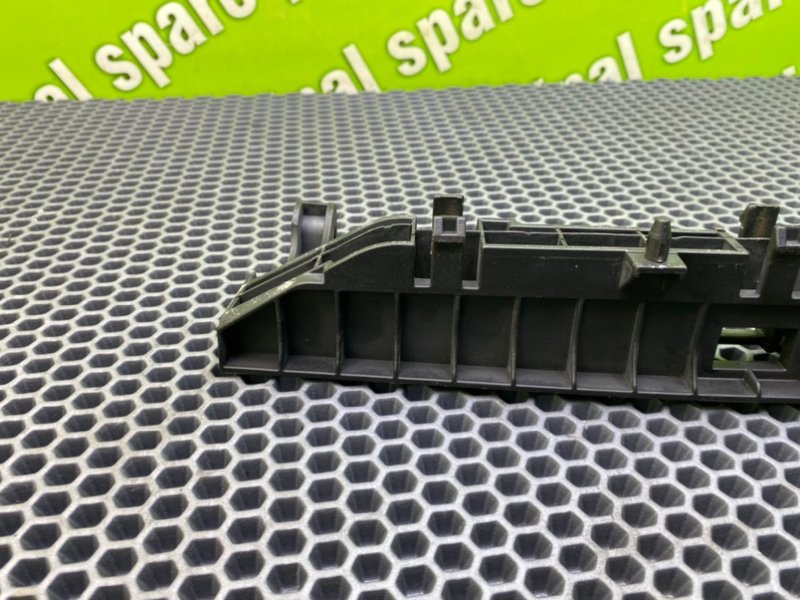 Кронштейн, 700 рублей, Калининград