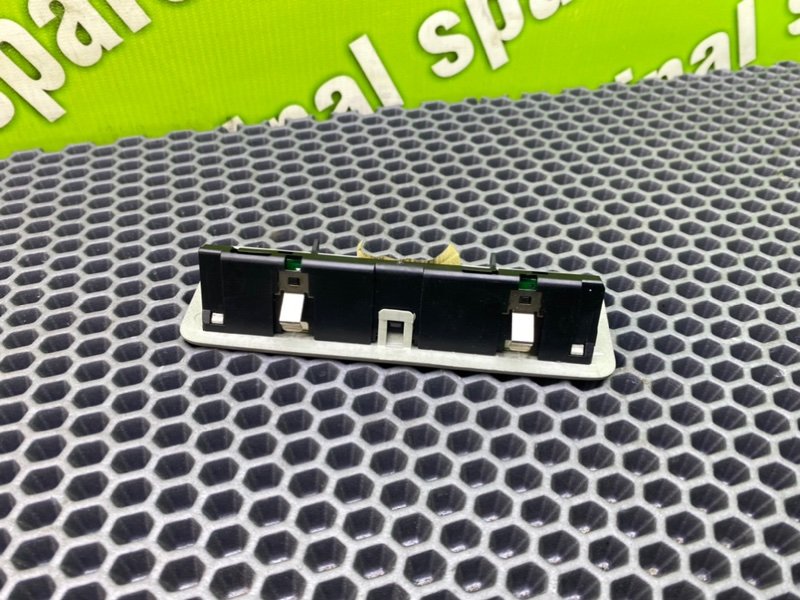 Дисплей парктроников, 1000 рублей, Калининград