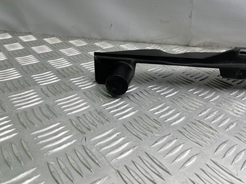 Кронштейн бампера, 700 рублей, Калининград