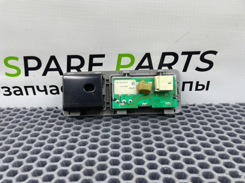 Плафон подсветки салона, 600 рублей, Калининград