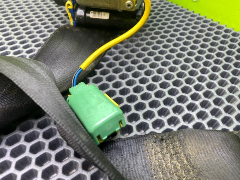 Ремень безопасности, 1000 рублей, Калининград