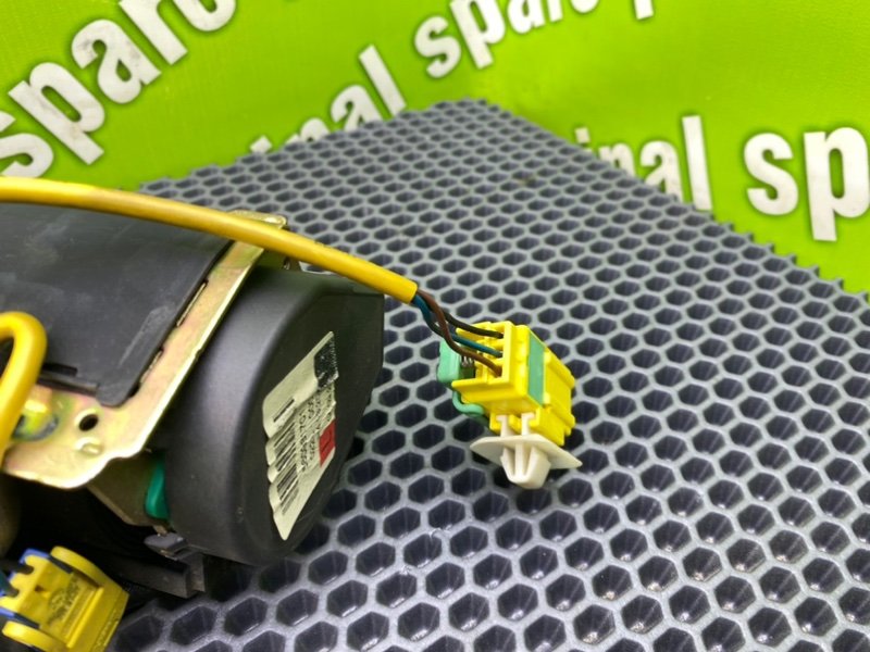 Ремень безопасности, 1000 рублей, Калининград