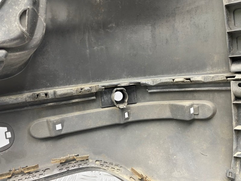 Бампер, 4400 рублей, Калининград