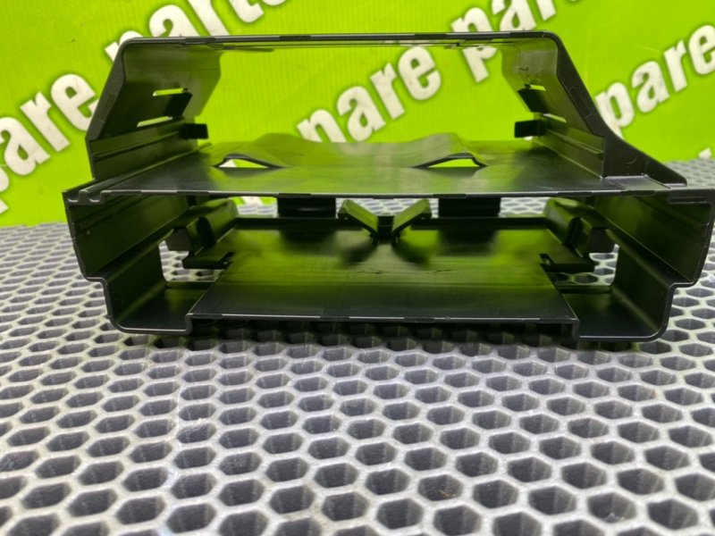 Кронштейн, 700 рублей, Калининград