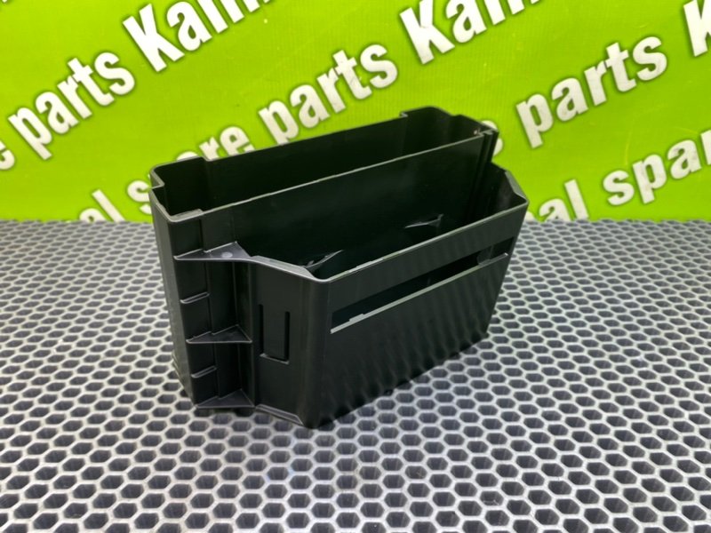 Кронштейн, 700 рублей, Калининград