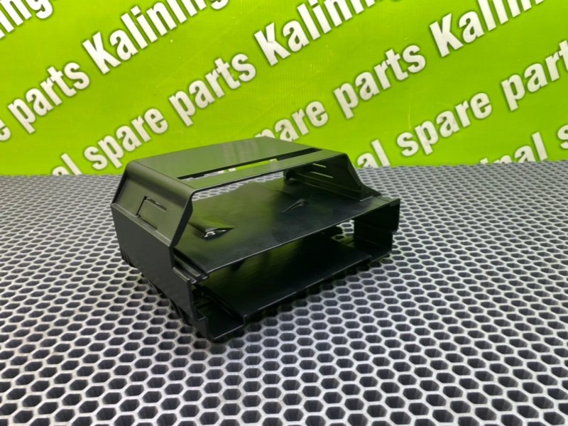 Кронштейн, 700 рублей, Калининград