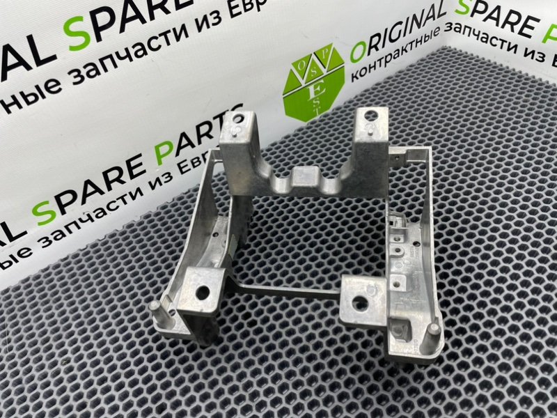 Кронштейн подлокотника, 900 рублей, Калининград