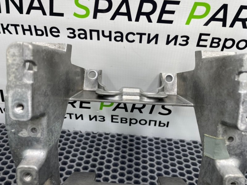 Кронштейн подлокотника, 900 рублей, Калининград