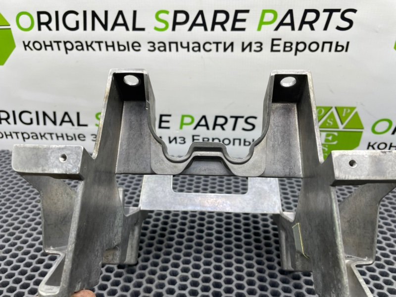 Кронштейн подлокотника, 900 рублей, Калининград