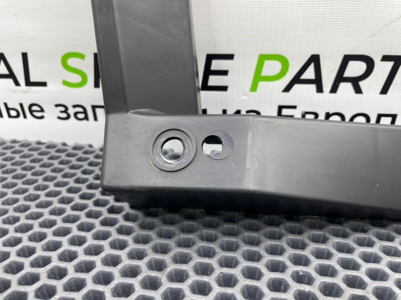 Кронштейн бампера, 700 рублей, Калининград