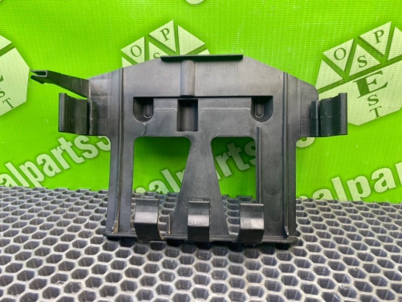 Кронштейн, 700 рублей, Калининград