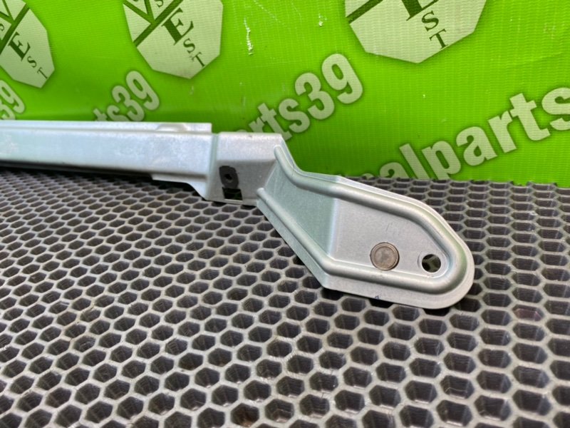 Кронштейн, 900 рублей, Калининград