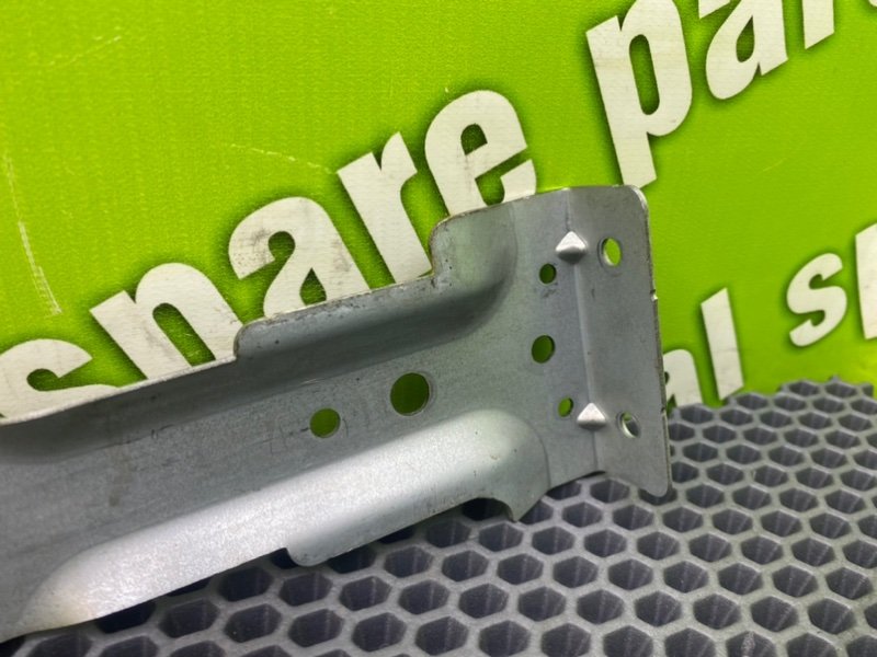 Кронштейны, 700 рублей, Калининград