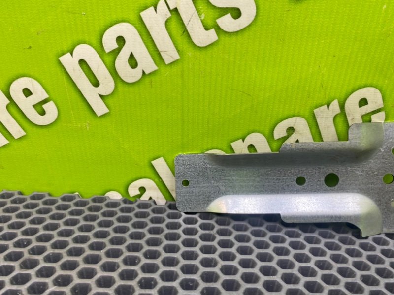 Кронштейны, 700 рублей, Калининград