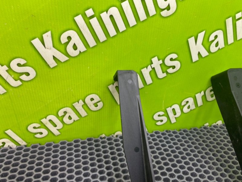 Кронштейн, 600 рублей, Калининград