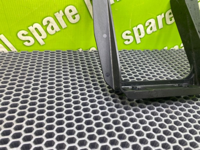 Кронштейн, 600 рублей, Калининград