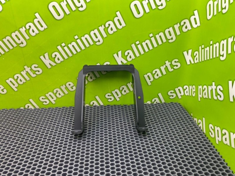 Кронштейн, 600 рублей, Калининград