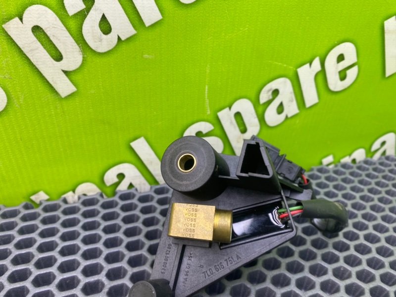 Клапан пневмоподвески, 1500 рублей, Калининград