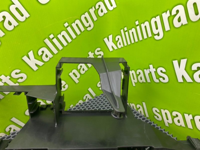 Кронштейн, 1000 рублей, Калининград