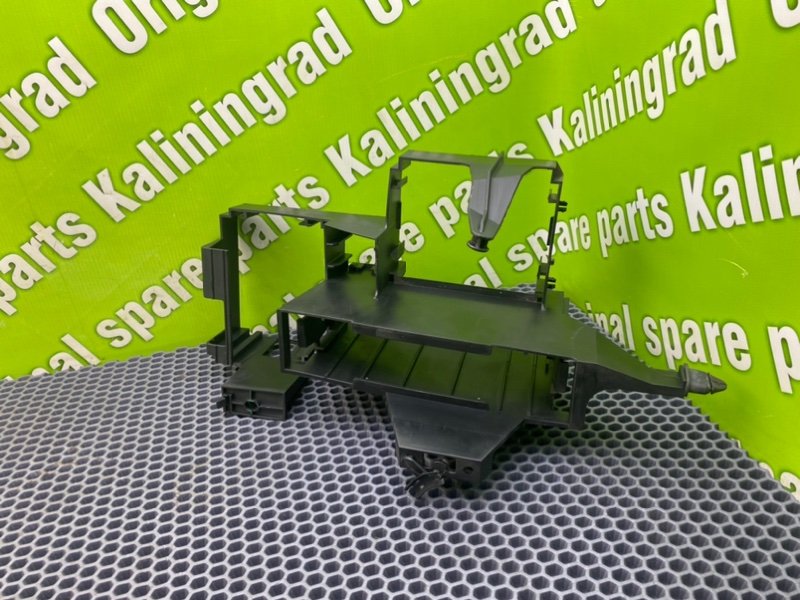 Кронштейн, 1000 рублей, Калининград