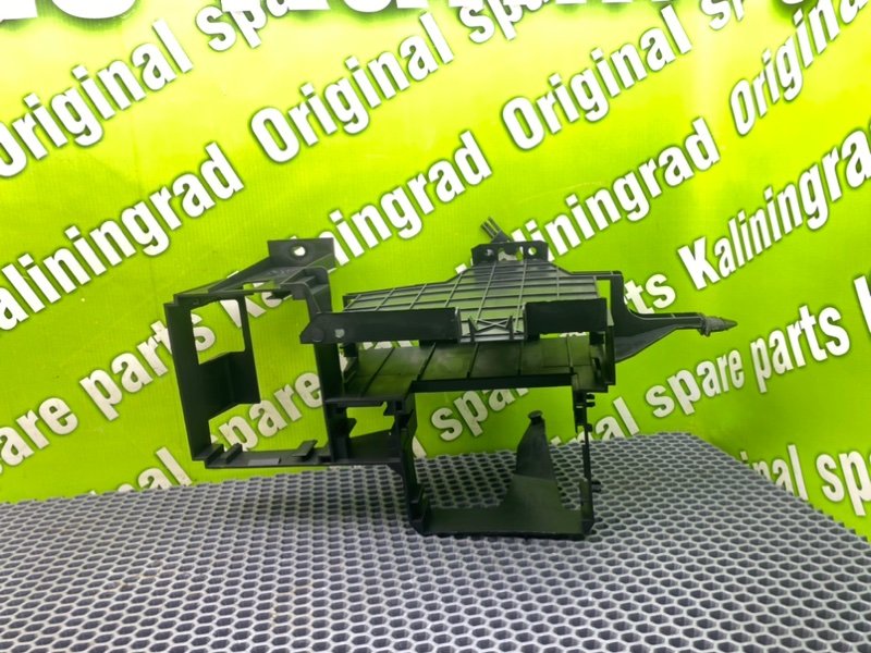 Кронштейн, 1000 рублей, Калининград