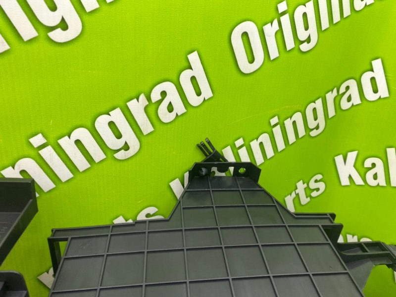 Кронштейн, 1000 рублей, Калининград