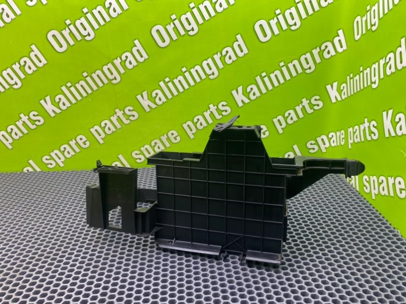 Кронштейн, 1000 рублей, Калининград