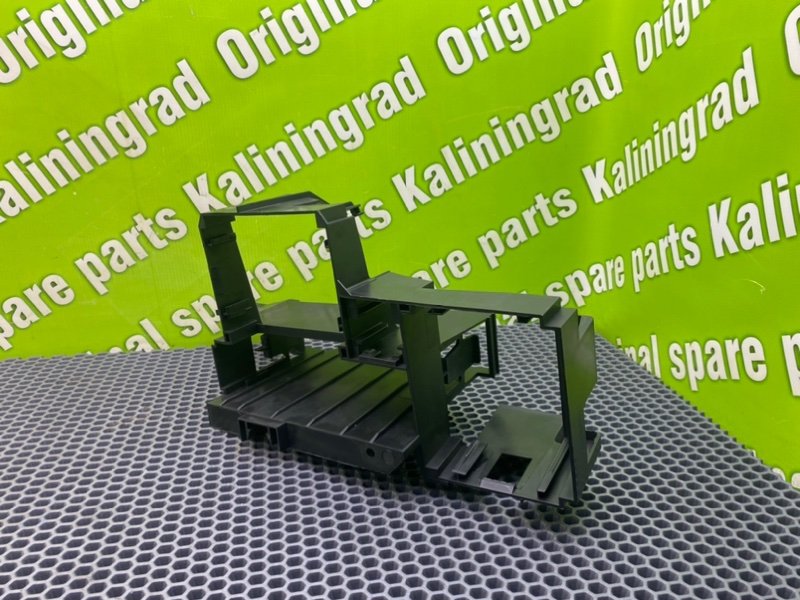 Кронштейн, 1000 рублей, Калининград