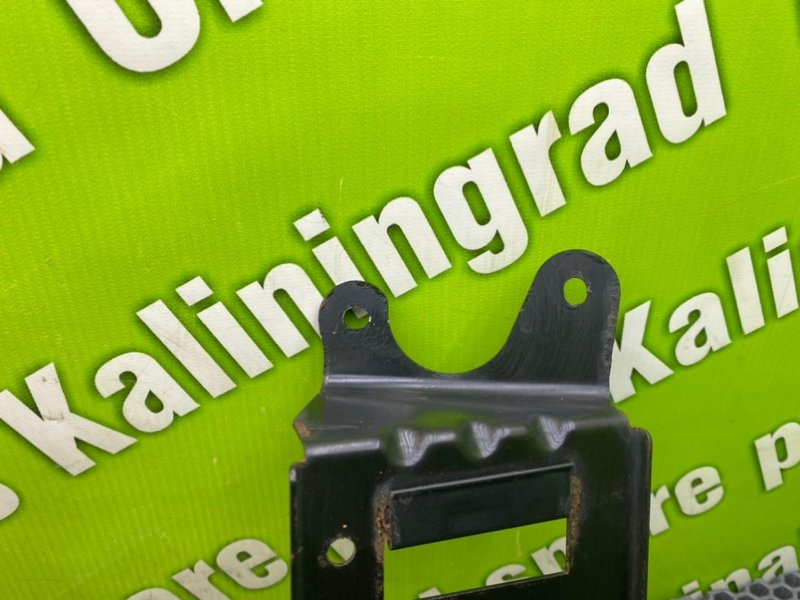 Кронштейн, 700 рублей, Калининград