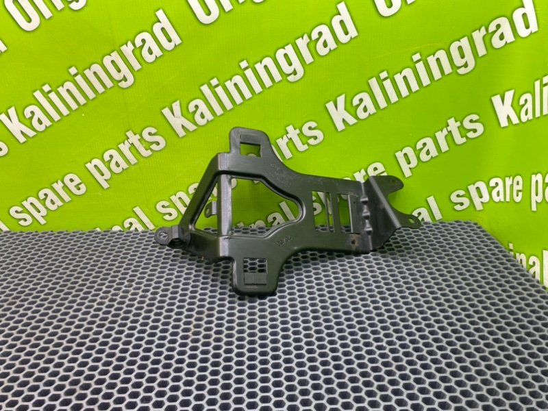 Кронштейн, 700 рублей, Калининград