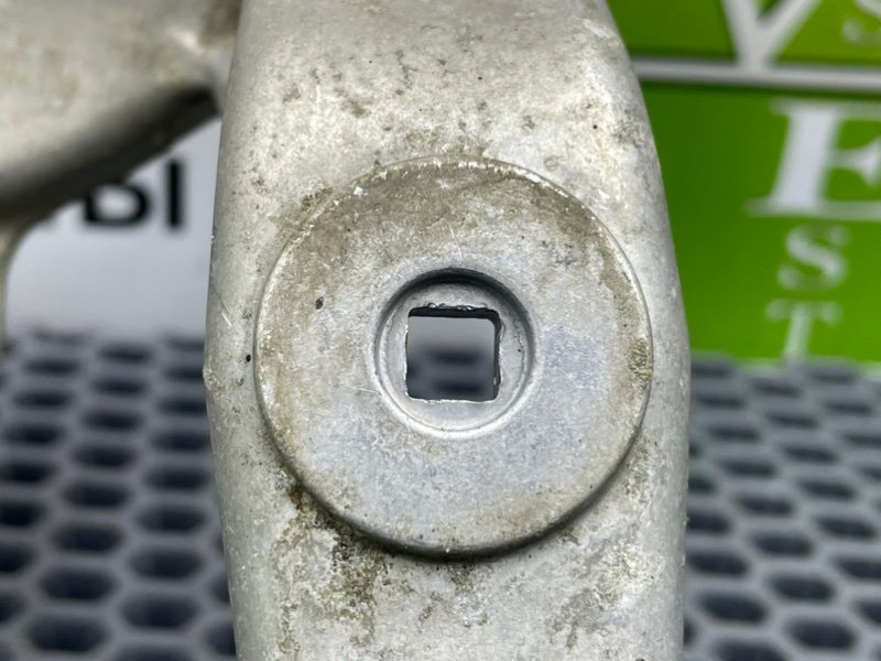 Кронштейн компрессора, 1000 рублей, Калининград