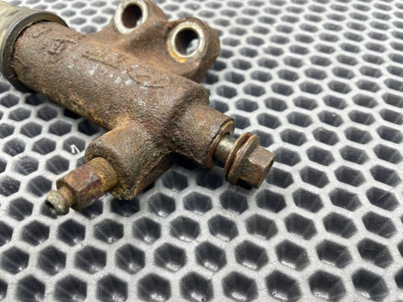 Рабочий цилиндр сцепления, 1000 рублей, Калининград