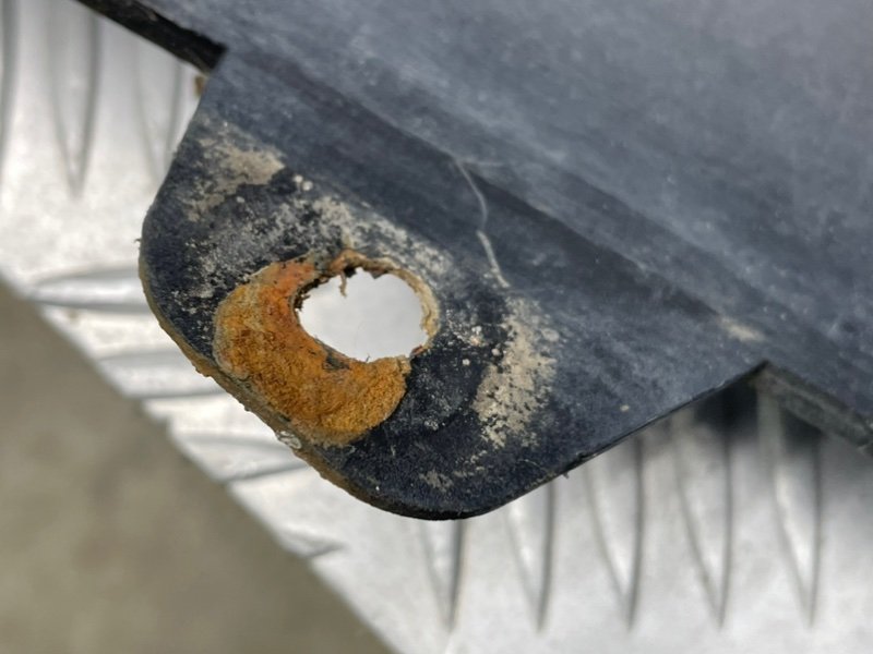 Бампер, 7100 рублей, Калининград