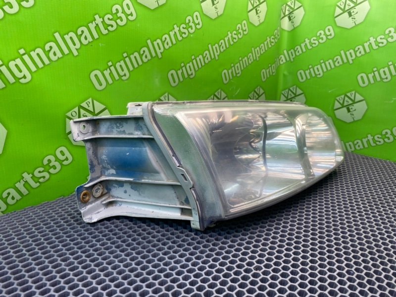 Фара, 4100 рублей, Калининград