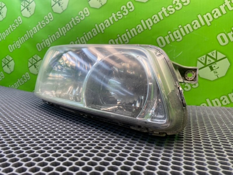 Фара, 4100 рублей, Калининград