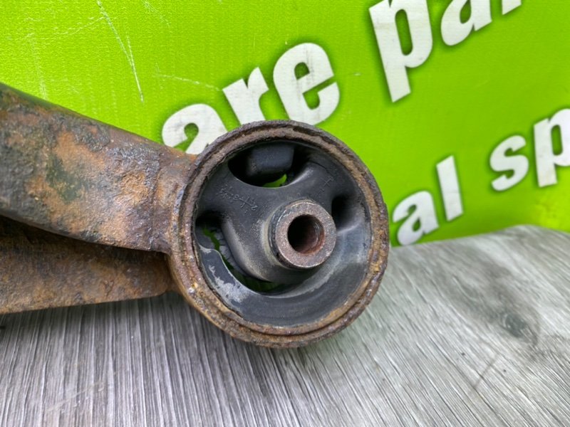 Траверса МКПП, 1700 рублей, Калининград