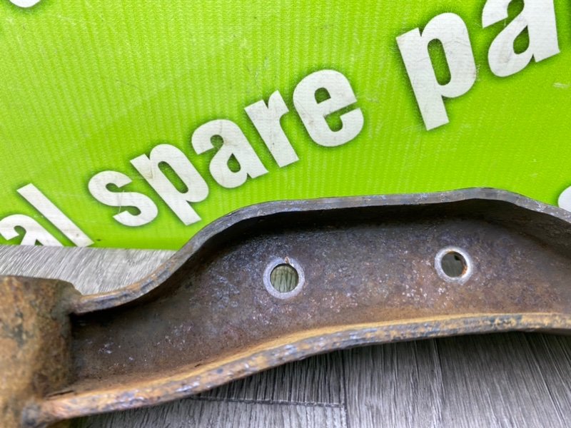 Траверса МКПП, 1700 рублей, Калининград