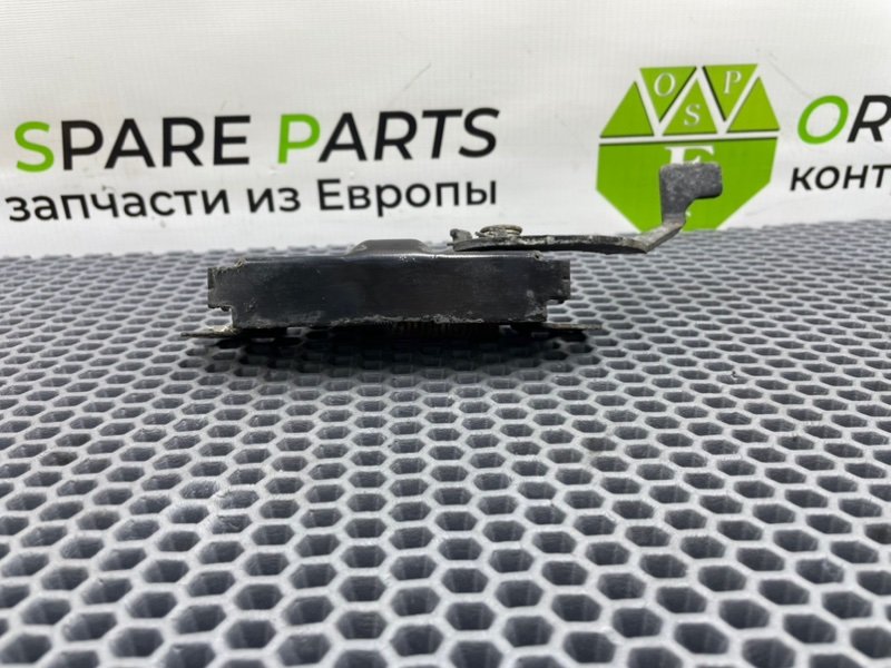 Замок капота, 1000 рублей, Калининград