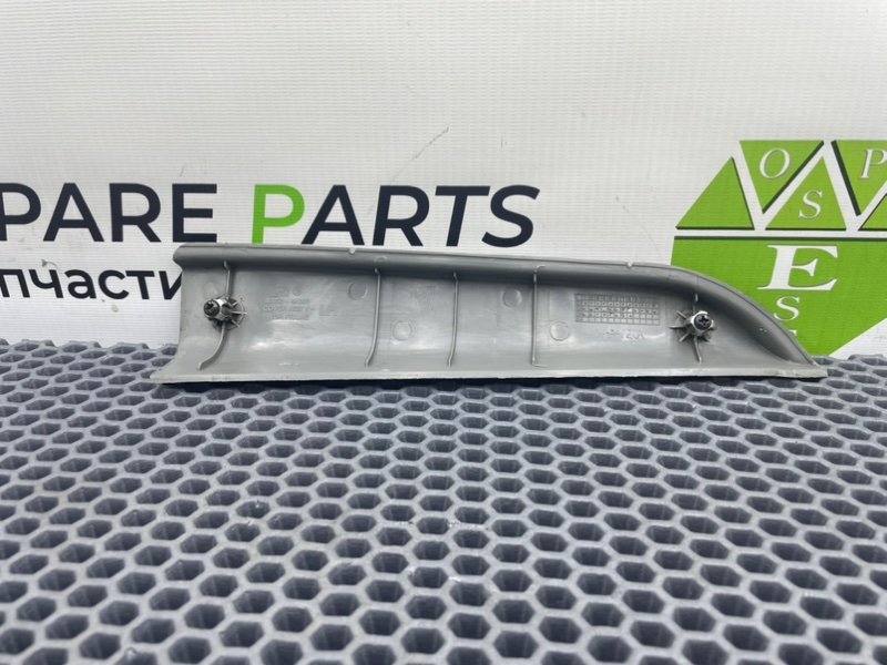 Накладка крепления зеркала, 600 рублей, Калининград