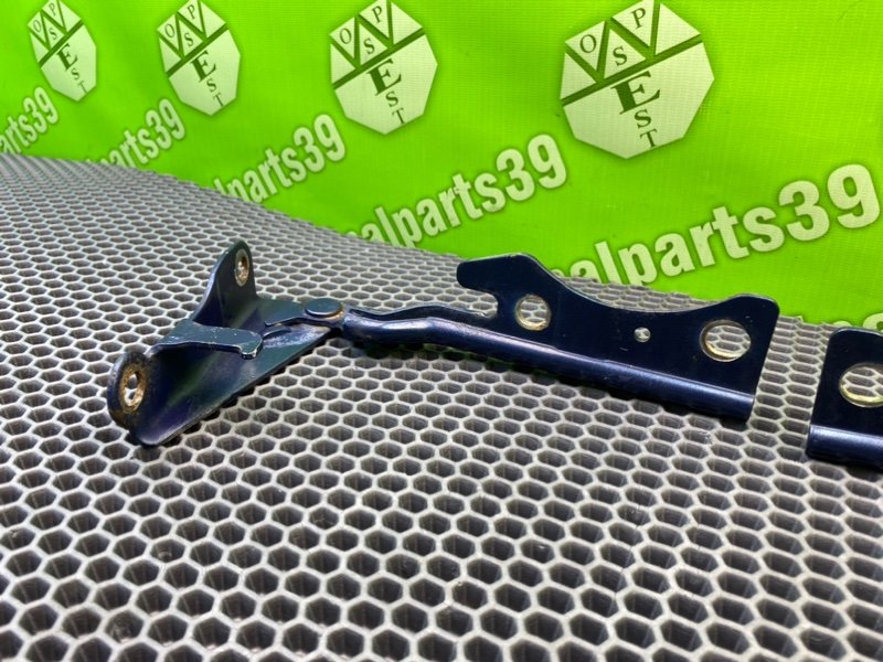 Петли капота, 1500 рублей, Калининград