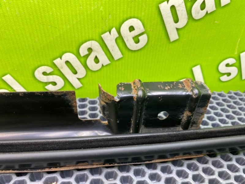 Направляющая стекла двери, 800 рублей, Калининград