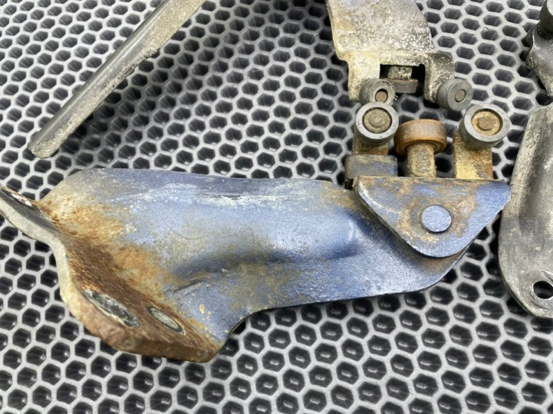 Полозья сдвижной двери, 5100 рублей, Калининград