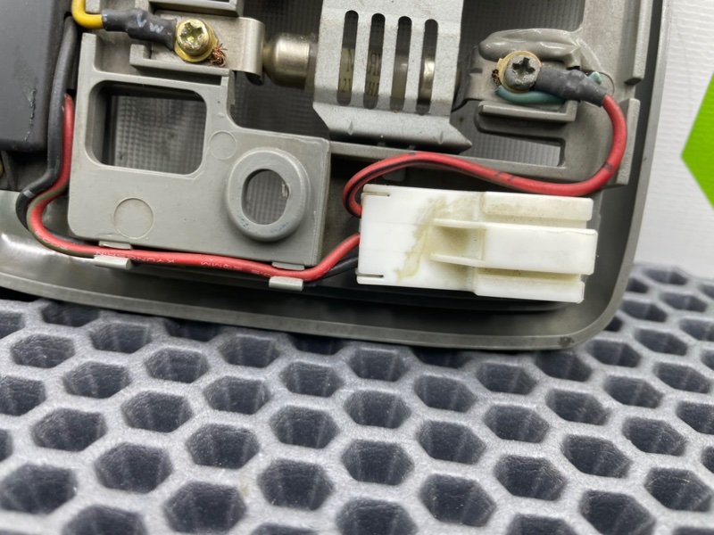 Плафон подсветки салона, 500 рублей, Калининград